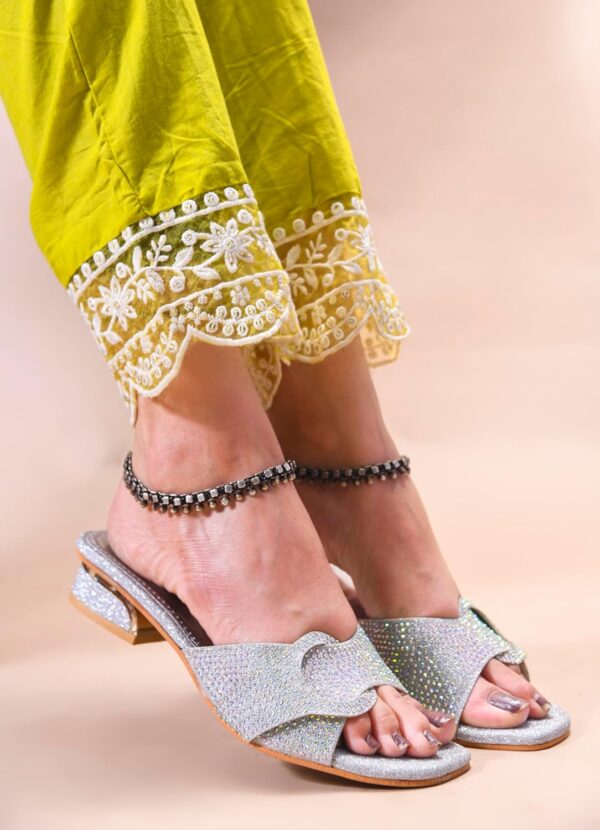 JM LOOKS Women's Rhinestone Embellished Block Heel Slip-On S...