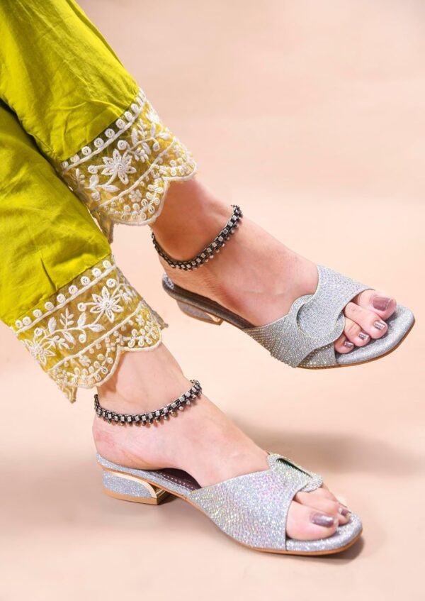 JM LOOKS Women's Rhinestone Embellished Block Heel Slip-On S...