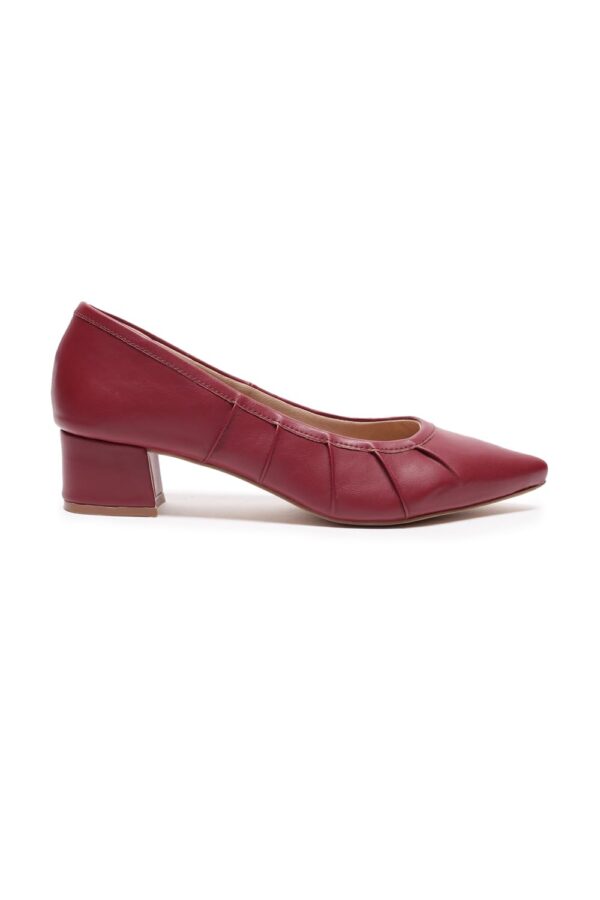 Van Heusen Women Kitten Heels