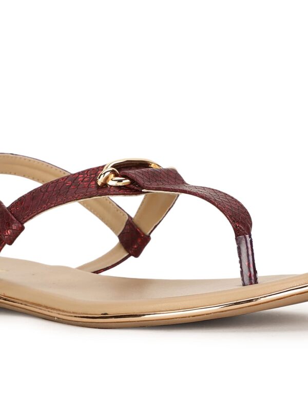Bata Women's Flat OVAL TRIM Sandals
