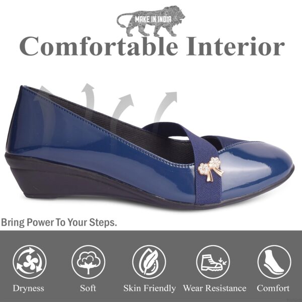 XE Looks Comfy Stylish Bellies for Women