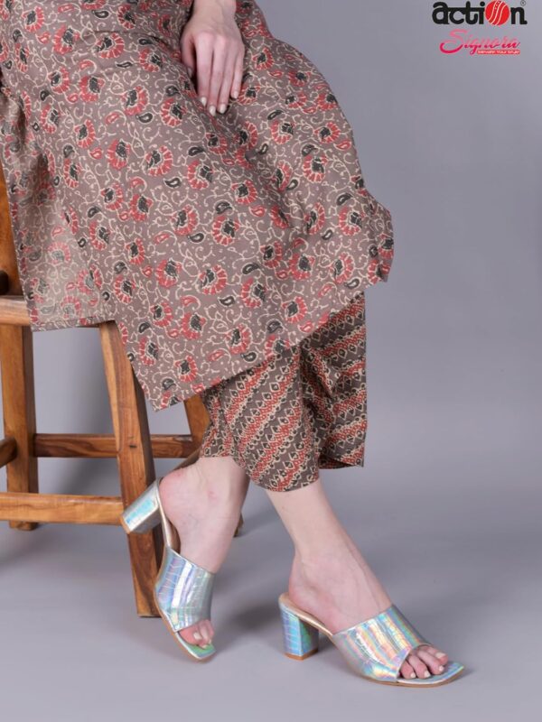 ACTION Signora Signora114 Heeled Sandal