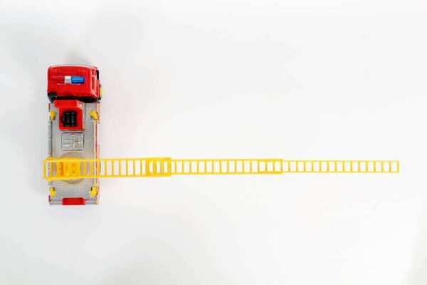 41bJrv3fU9L._SL1080_.jpg Centy Toys Fire Ladder Truck, Yellow
